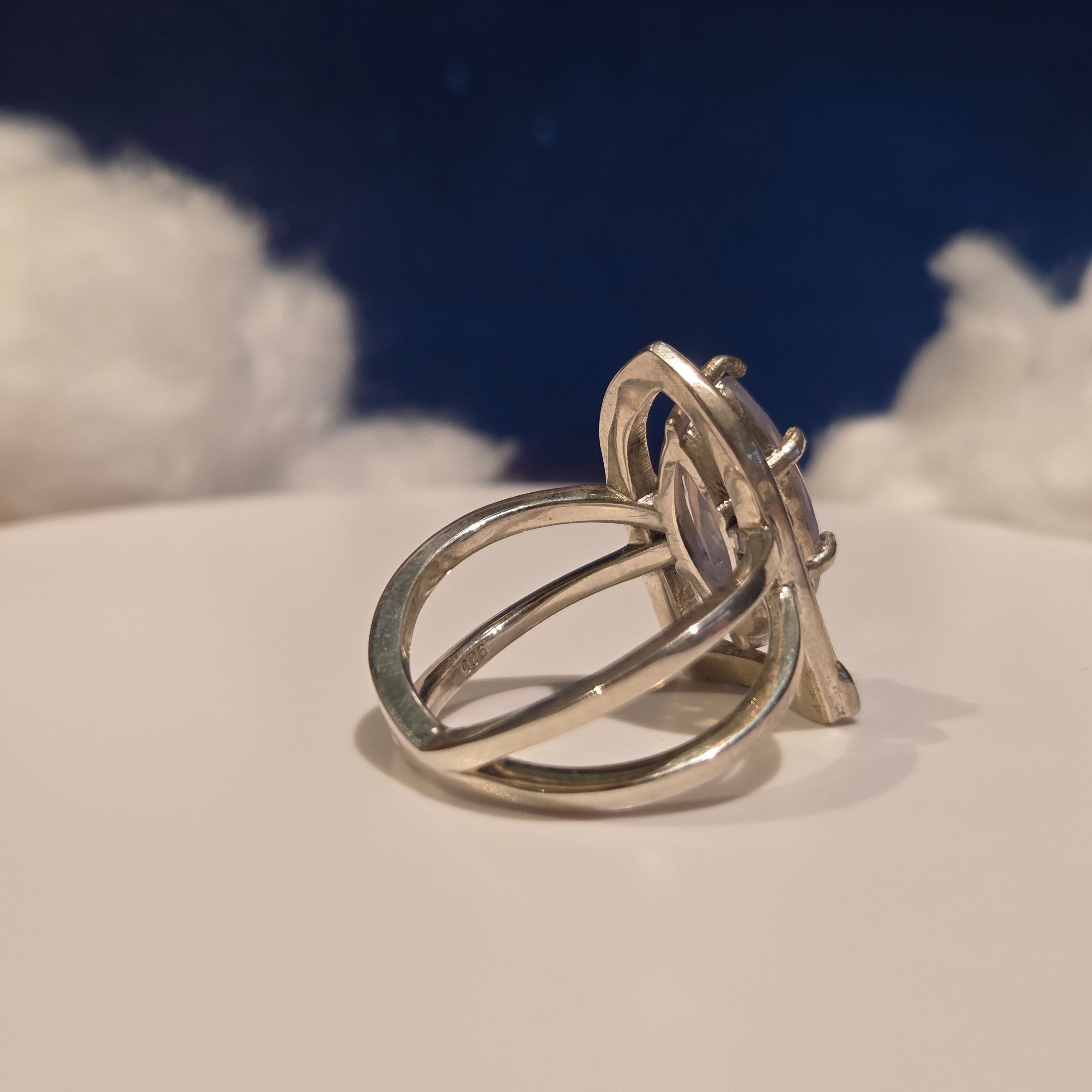 Ethereal Window Ring - Nightfall (SETTING ONLY)